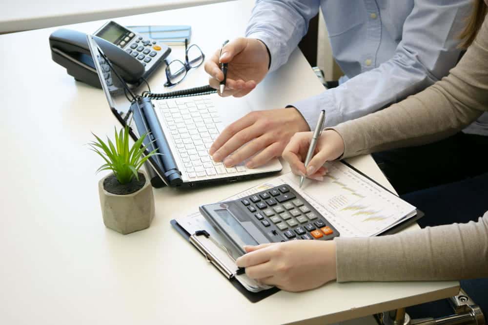 How Many Trade Lines Do You Need for Strong Business Credit